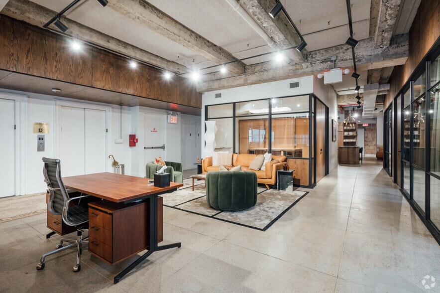 More Photos Of 373 Park Ave S, New York Office For Lease