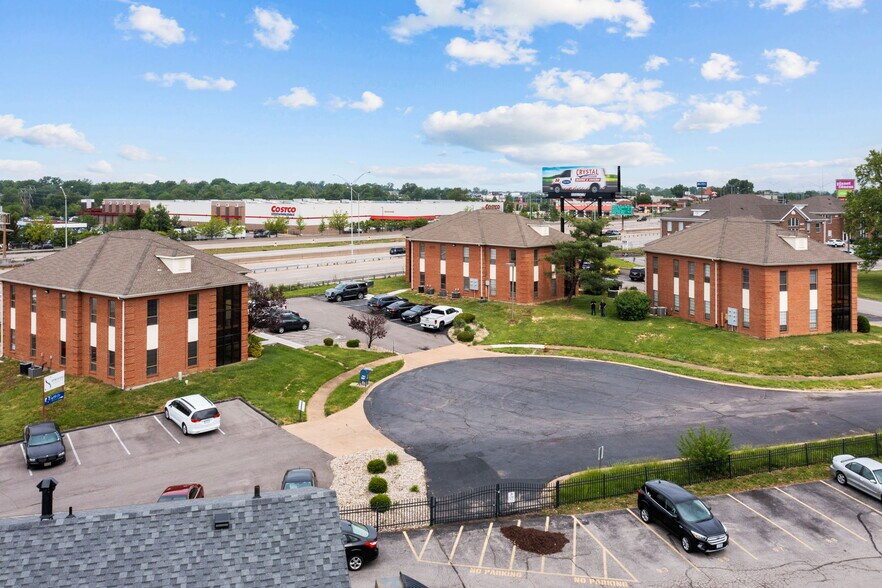 More Photos Of 4191 Crescent Dr, Saint Louis Medical For Lease