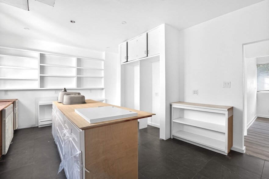 More Photos Of 2520 Milvia St, Berkeley Medical For Sale