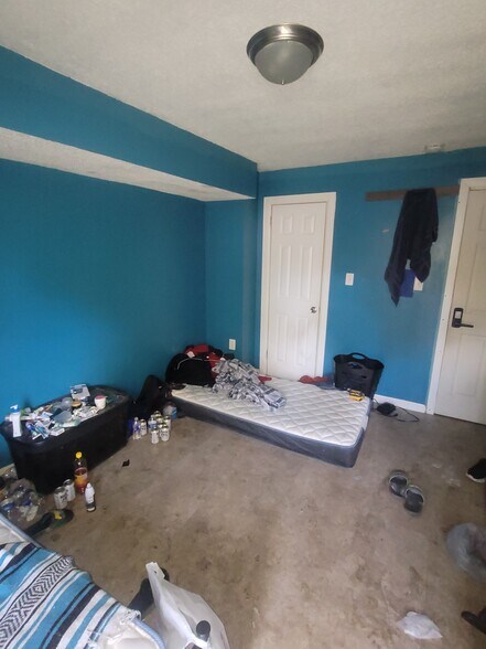 More Photos Of 2636 Ethel Ave, Indianapolis Multifamily For Sale