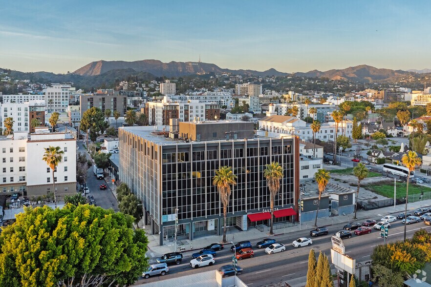 More Photos Of 6725 W Sunset Blvd, Los Angeles Office For Lease