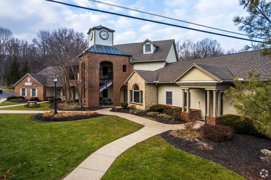 More Photos Of 3600 Brecksville Rd, Richfield Light Distribution For Lease