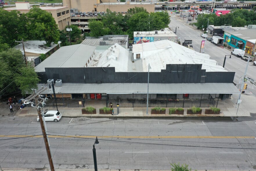 More Photos Of 701-713 Red River St, Austin Freestanding For Sale