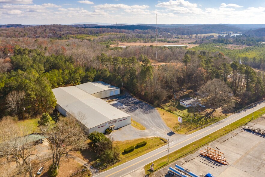 More Photos Of 520 Lovers Lane Rd, Calhoun Warehouse For Sale