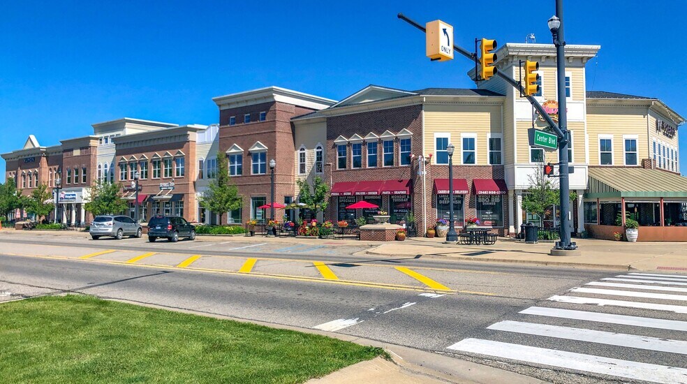 Primary Photo Of 48992-49078 Pontiac Trail, Wixom Storefront Retail Office For Lease
