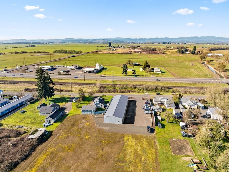 More Photos Of 93303 Prairie Rd, Junction City Industrial For Sale