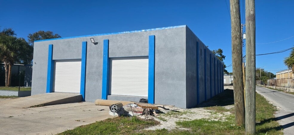 More Photos Of 5401 Sligh Ave, Tampa Industrial For Lease