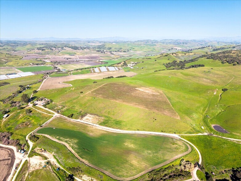 More Photos Of 9451 Batchelder Rd, Los Alamos Land For Sale