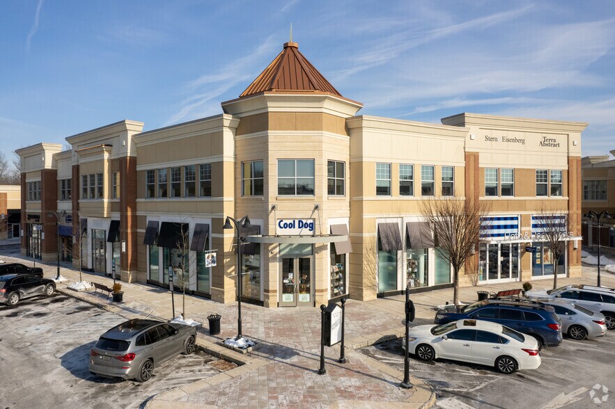 More Photos Of 1581-1593 Main St, Warrington Unknown For Lease