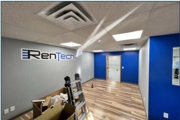 More Photos Of 7846-7862 W Central Ave, Toledo Showroom For Lease