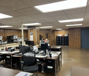 More Photos Of 201 S Delaney Rd, Owosso Manufacturing For Sale