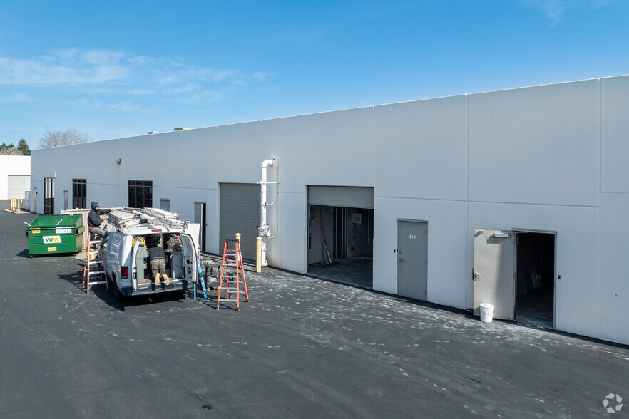 More Photos Of 23785 Cabot Blvd, Hayward Unknown For Lease