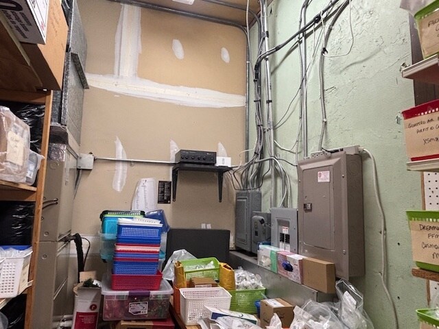 More Photos Of 714 New Bridge St, Jacksonville Storefront For Lease