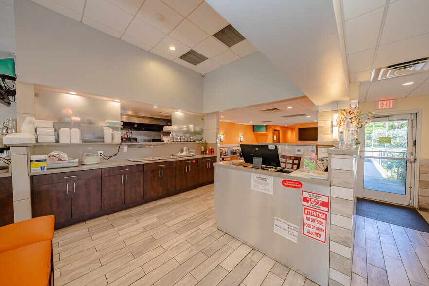 More Photos Of 1821 N State Road 7, Margate Restaurant For Sale