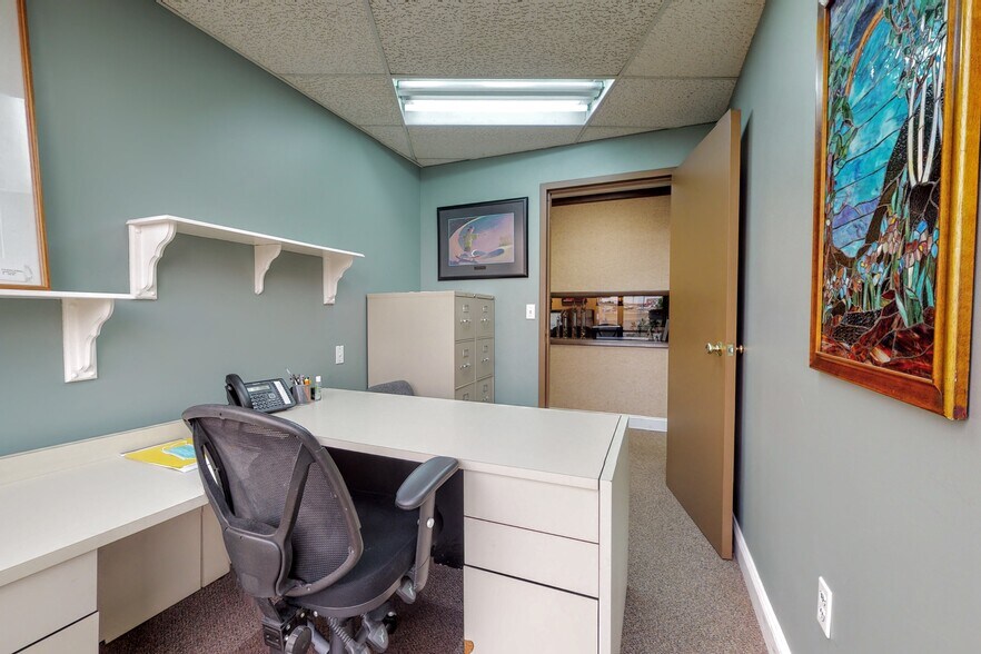 More Photos Of 545 Island Rd, Ramsey Medical For Lease