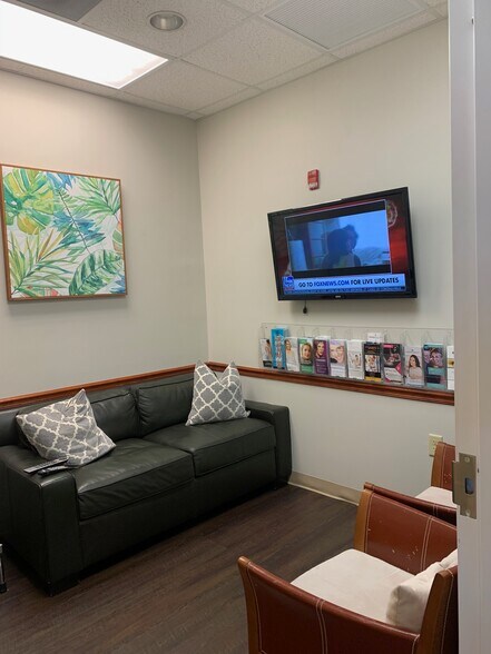 More Photos Of 7932 W Sand Lake Rd, Orlando Office For Sale