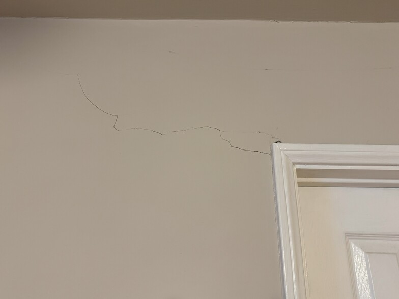 More Photos Of 10811 Amigo Ave, Porter Ranch Specialty For Sale