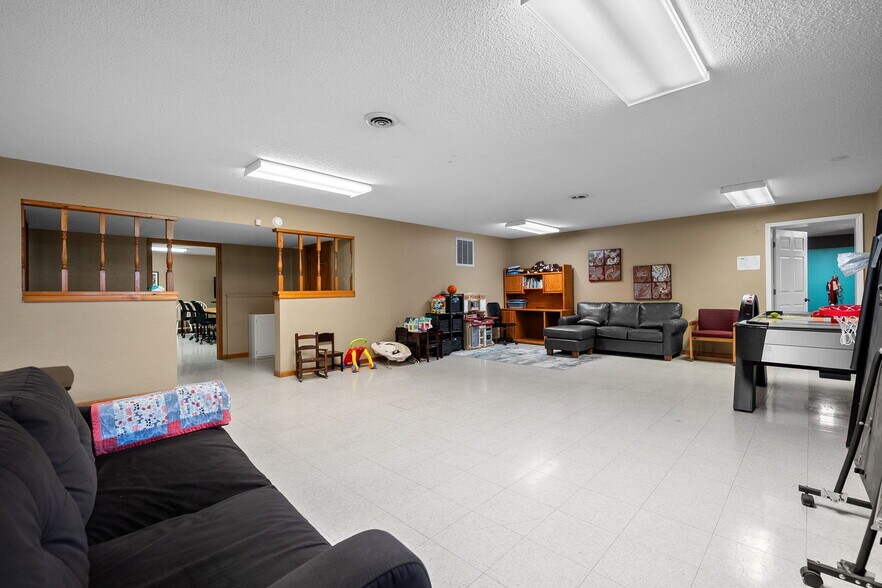 More Photos Of 25715 Highway 17, Waynesville Specialty For Sale