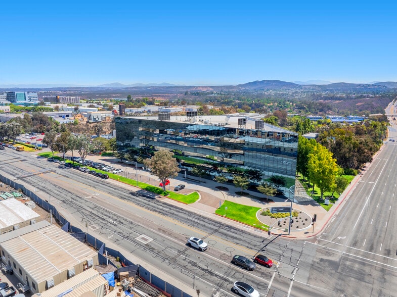 More Photos Of 9444 Balboa Ave, San Diego Office For Lease