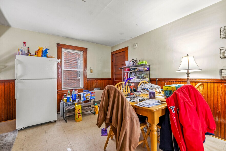 More Photos Of 441 Main St, South Berwick Apartments For Sale