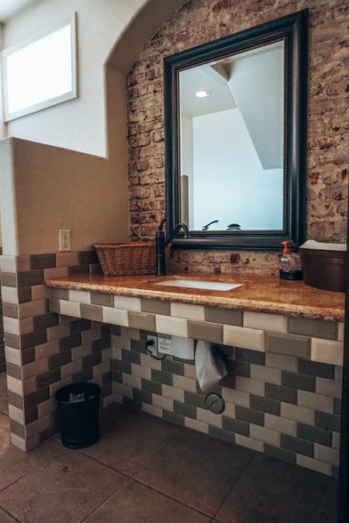 More Photos Of 1321 Sartori Ave, Torrance Storefront Retail Office For Lease