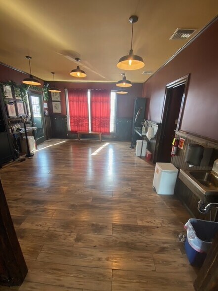 More Photos Of 7214-7218 Melrose Ave, Los Angeles Storefront Retail Office For Lease