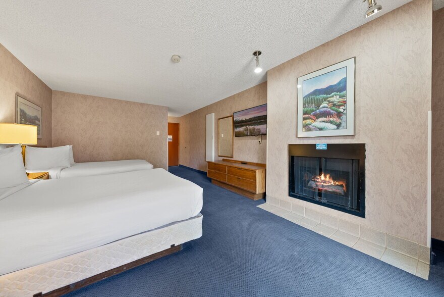 More Photos Of 3105 NE O. B. Riley Rd, Bend Hotel For Sale