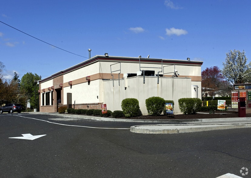 More Photos Of 733-801 Huntingdon Pike, Huntingdon Valley Unknown For Lease