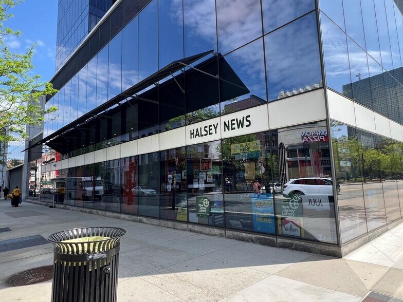 More Photos Of 635-649 Broad St, Newark Freestanding For Lease