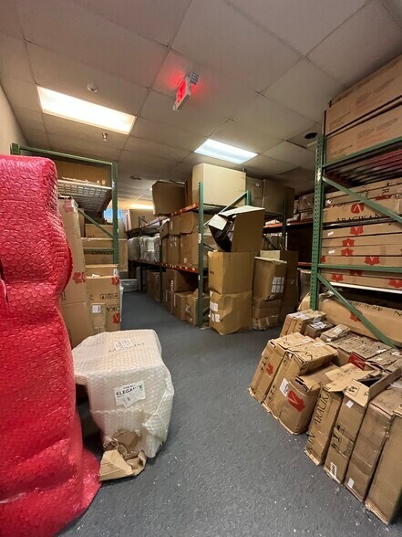 More Photos Of 10498 Colonel Ct, Manassas Research And Development For Sale