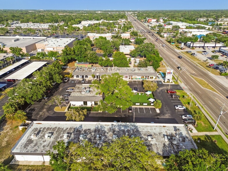 More Photos Of 14219 Walsingham Rd, Largo Unknown For Lease