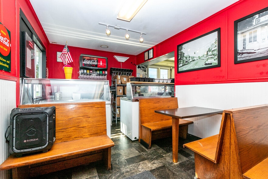 More Photos Of 961 E High St, Hicksville Restaurant For Sale