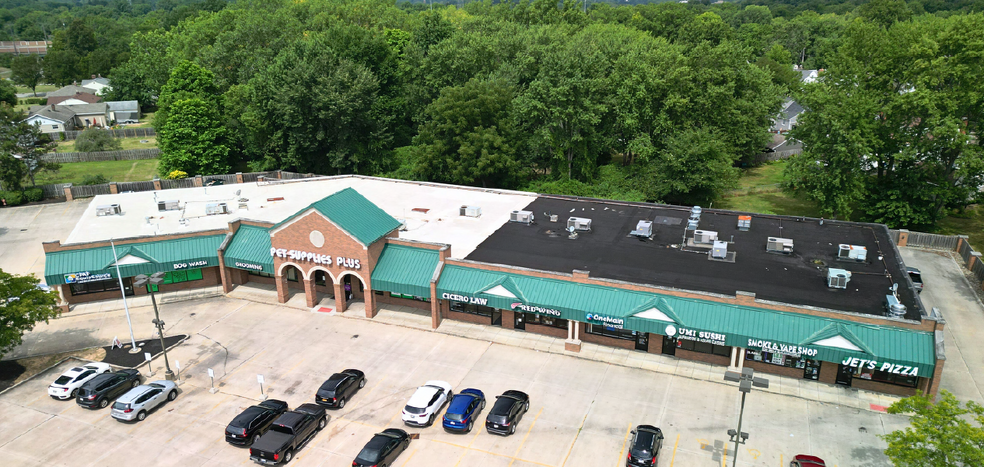 Primary Photo Of 7554-7580 Pearl Rd, Middleburg Heights Storefront Retail Office For Sale