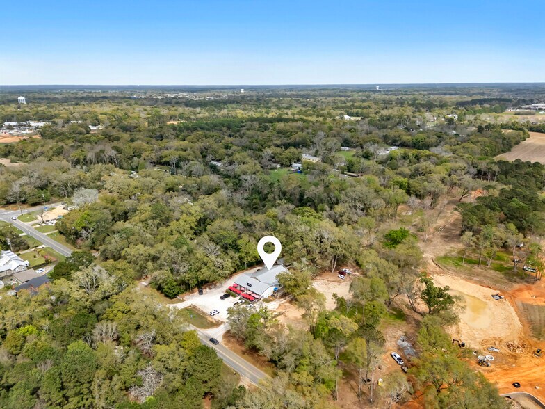 More Photos Of 18874 Section St, Fairhope Restaurant For Sale