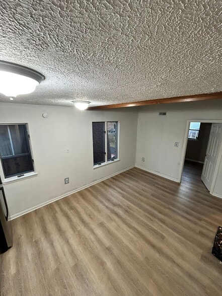 More Photos Of 1500-1508 Lincoln Way, McKeesport Storefront Retail Residential For Sale