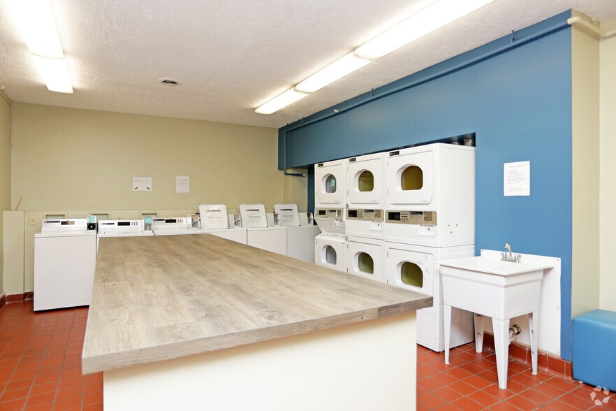 More Photos Of 320 N 22nd St, Omaha Apartments For Sale