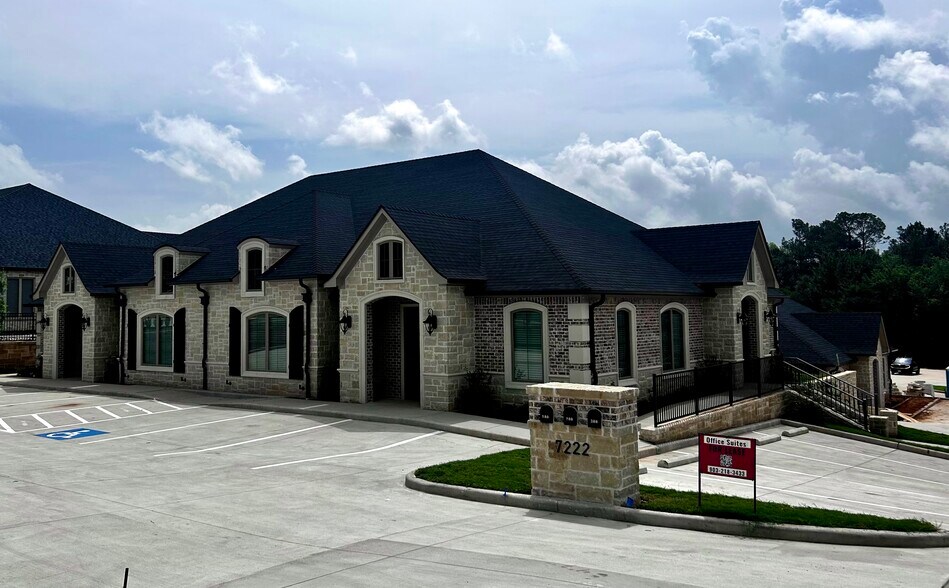 Primary Photo Of 7222 Crosswater Ave, Tyler Unknown For Lease