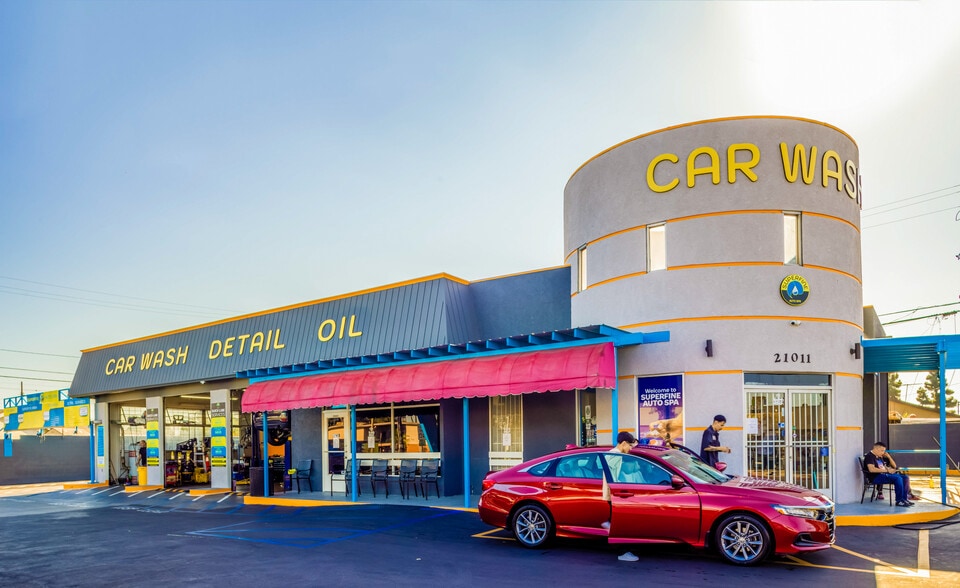 More Photos Of 21011 Pioneer Blvd, Lakewood Carwash For Sale