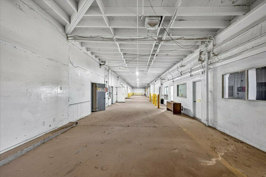 More Photos Of 23745 Avenue 112, Porterville Refrigeration Cold Storage For Sale
