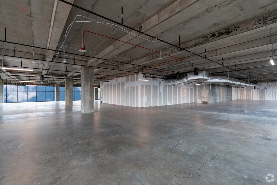 More Photos Of 541 Church At North Hills St, Raleigh Office For Lease