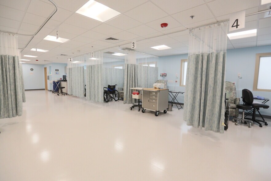 More Photos Of 68 N Main St, Carver Medical For Sale