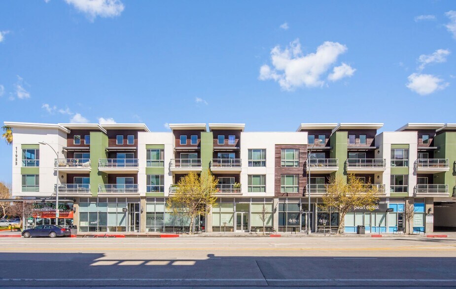 More Photos Of 11955 W Washington Blvd, Los Angeles Apartments For Lease