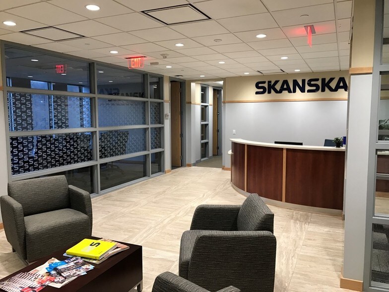 More Photos Of 11 Stanwix St, Pittsburgh Office For Lease