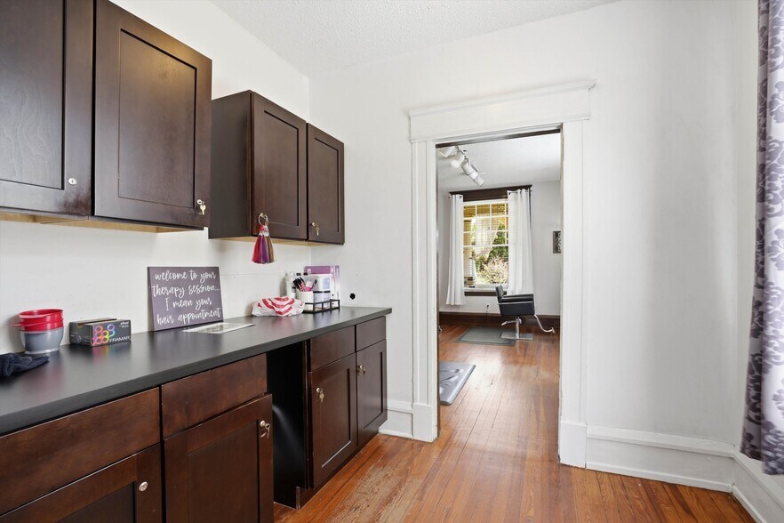 More Photos Of 2223 Herschel St, Jacksonville Office Residential For Sale