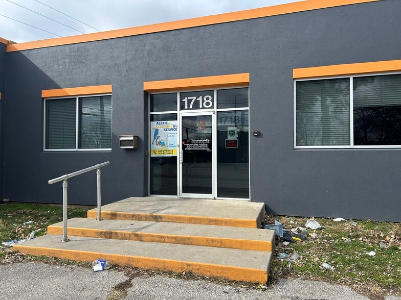 More Photos Of 1718 Lafayette Rd, Indianapolis Flex For Sale