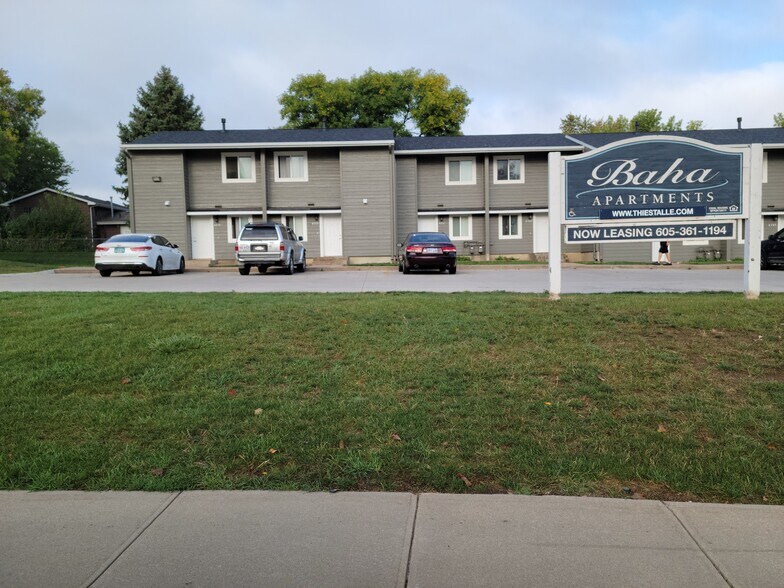 More Photos Of 4617 S Baha Ave, Sioux Falls Apartments For Sale