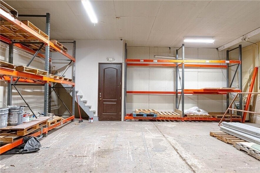 More Photos Of 2243 Pecan Blvd, McAllen Storefront Retail Office For Sale