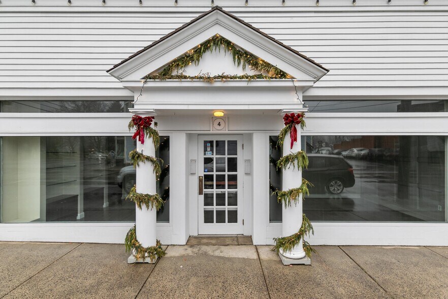 Primary Photo Of 2-4 Water St, Guilford Storefront Retail Office For Lease