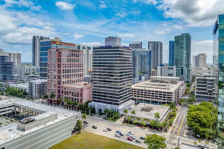 More Photos Of 110 E Broward Blvd, Fort Lauderdale Office Residential For Lease