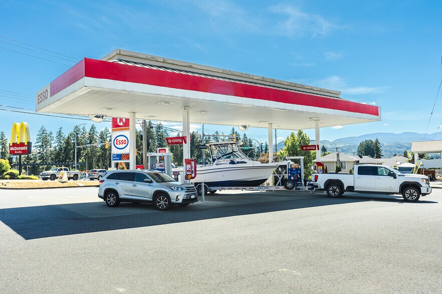 More Photos Of 3955 Johnston Rd, Port Alberni Convenience Store For Sale